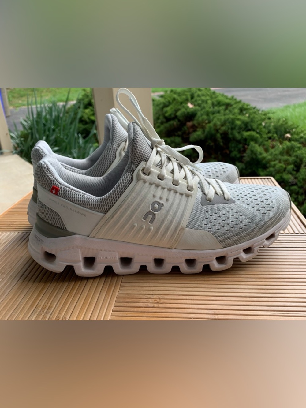 On Running Cloudswift Women’s Athletic Shoes - Picture 5 of 16